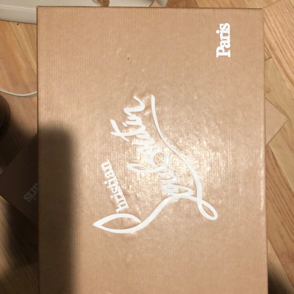 Small on me